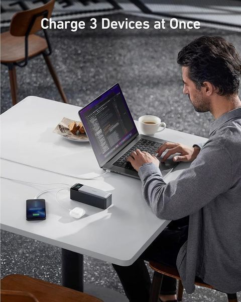 Повербанк Anker 737 Power Bank Black 24000mAh 140W A1289011